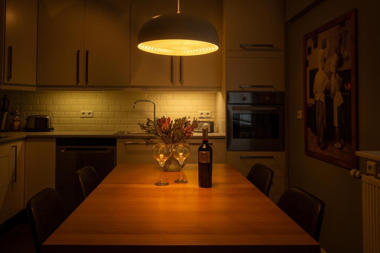 Old Town Modern Apartment Акурейри Екстериор снимка