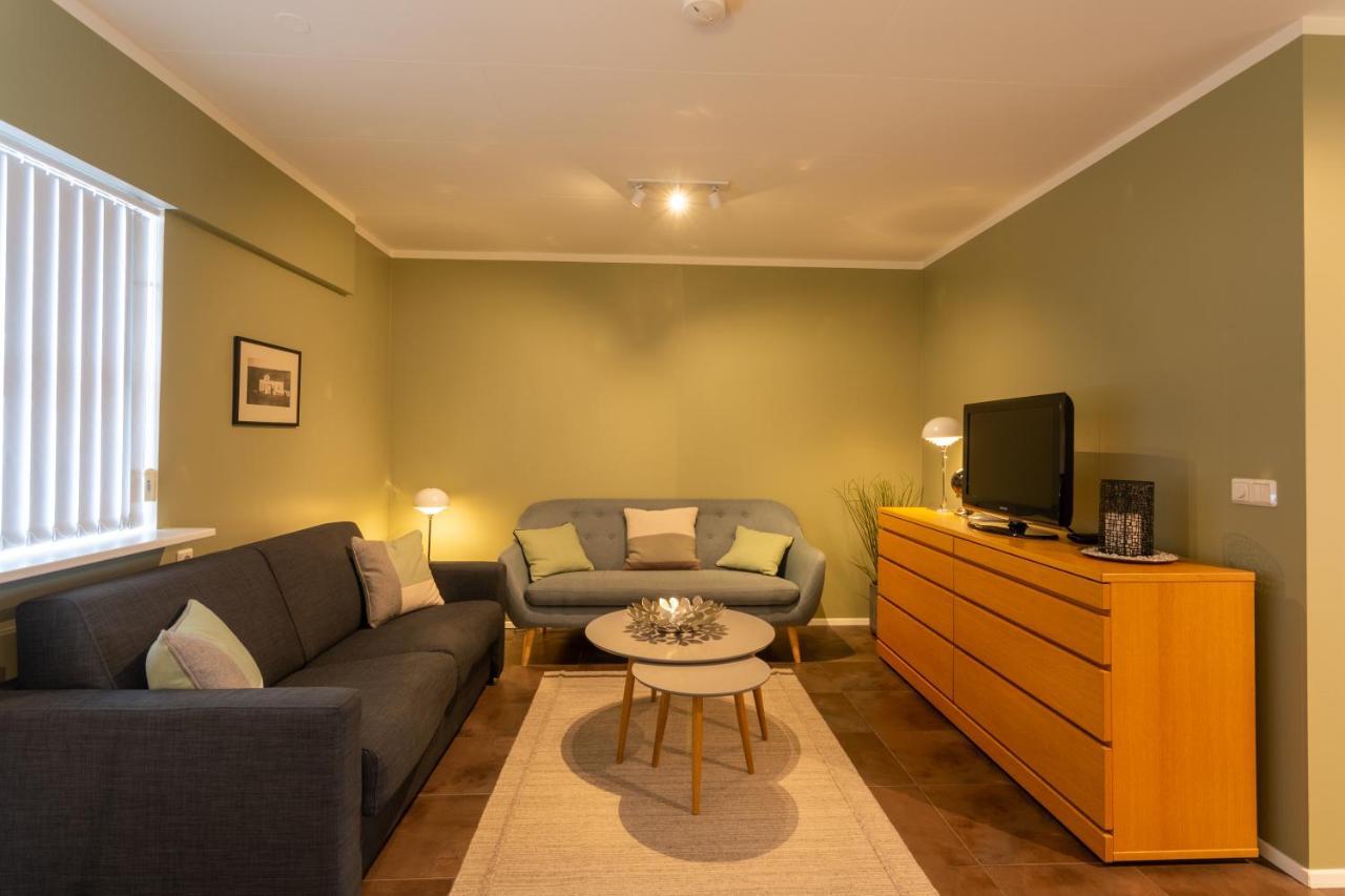 Old Town Modern Apartment Акурейри Екстериор снимка